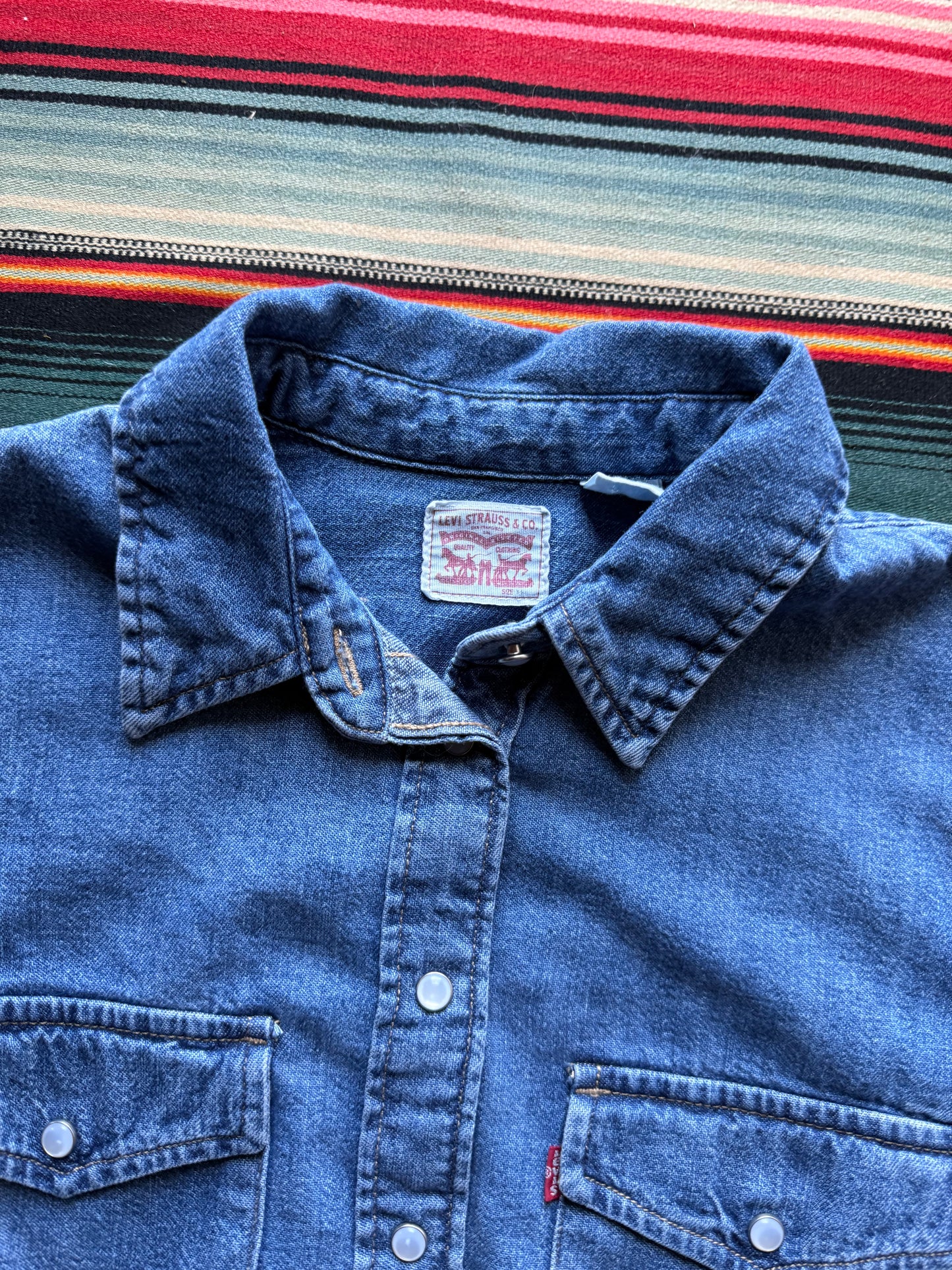 Levi's Denim Pearl Snap xs