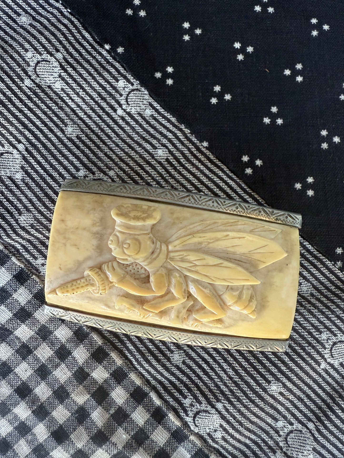 VTG Worker Bee Belt Buckle