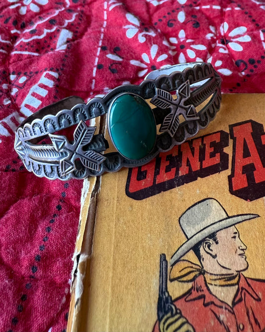 Fred Harvey Dual Cross Arrow Cuff