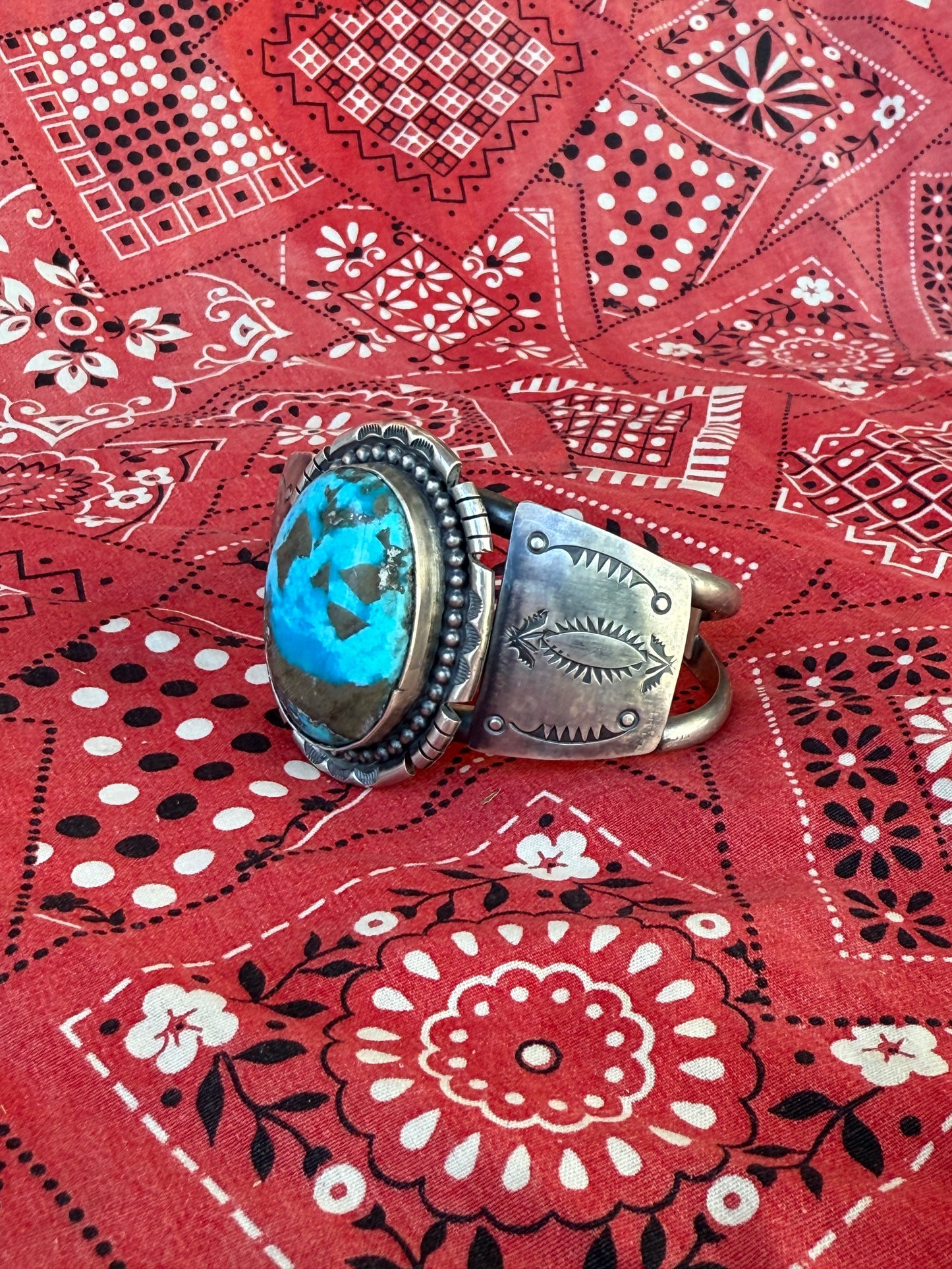Dillbert Large Oval Turquoise Cuff (MA)