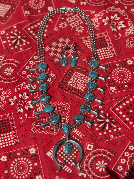 Goldette Faux Squash Blossom Necklace w/ Earrings