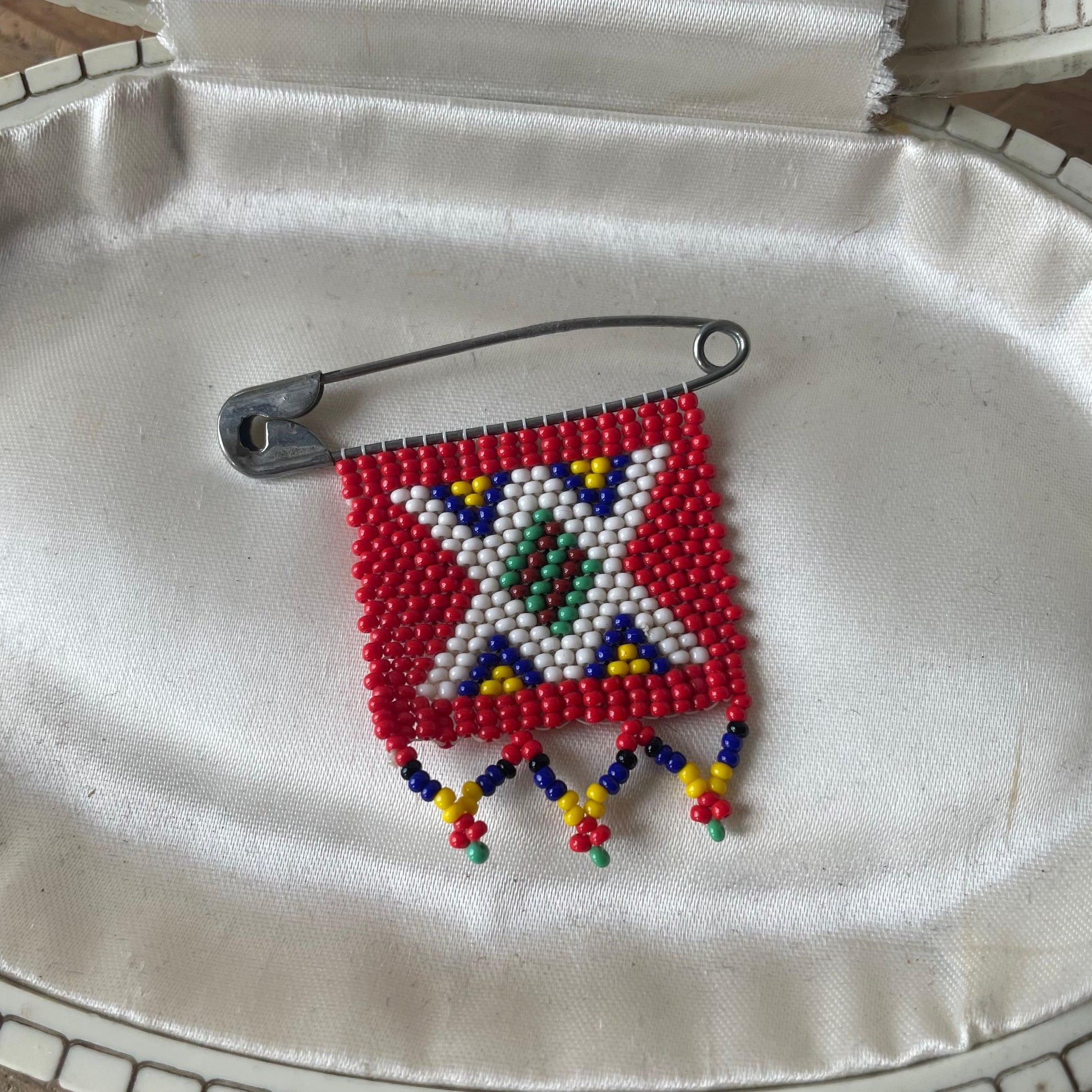 Native American Beaded Safety Pin Piece – High Class Hillbilly