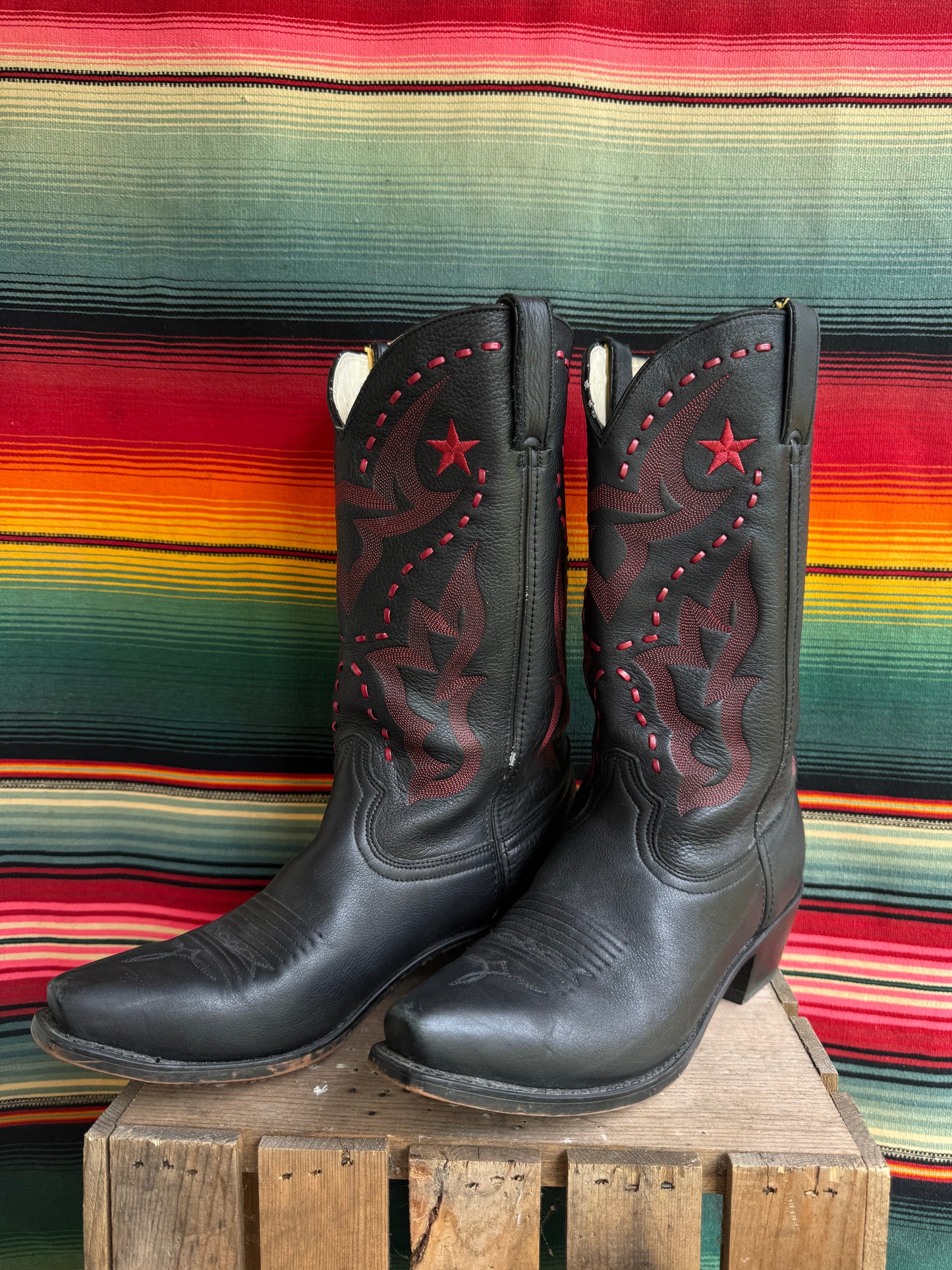 Vintage Durango Black and Red Western Boots Size 10