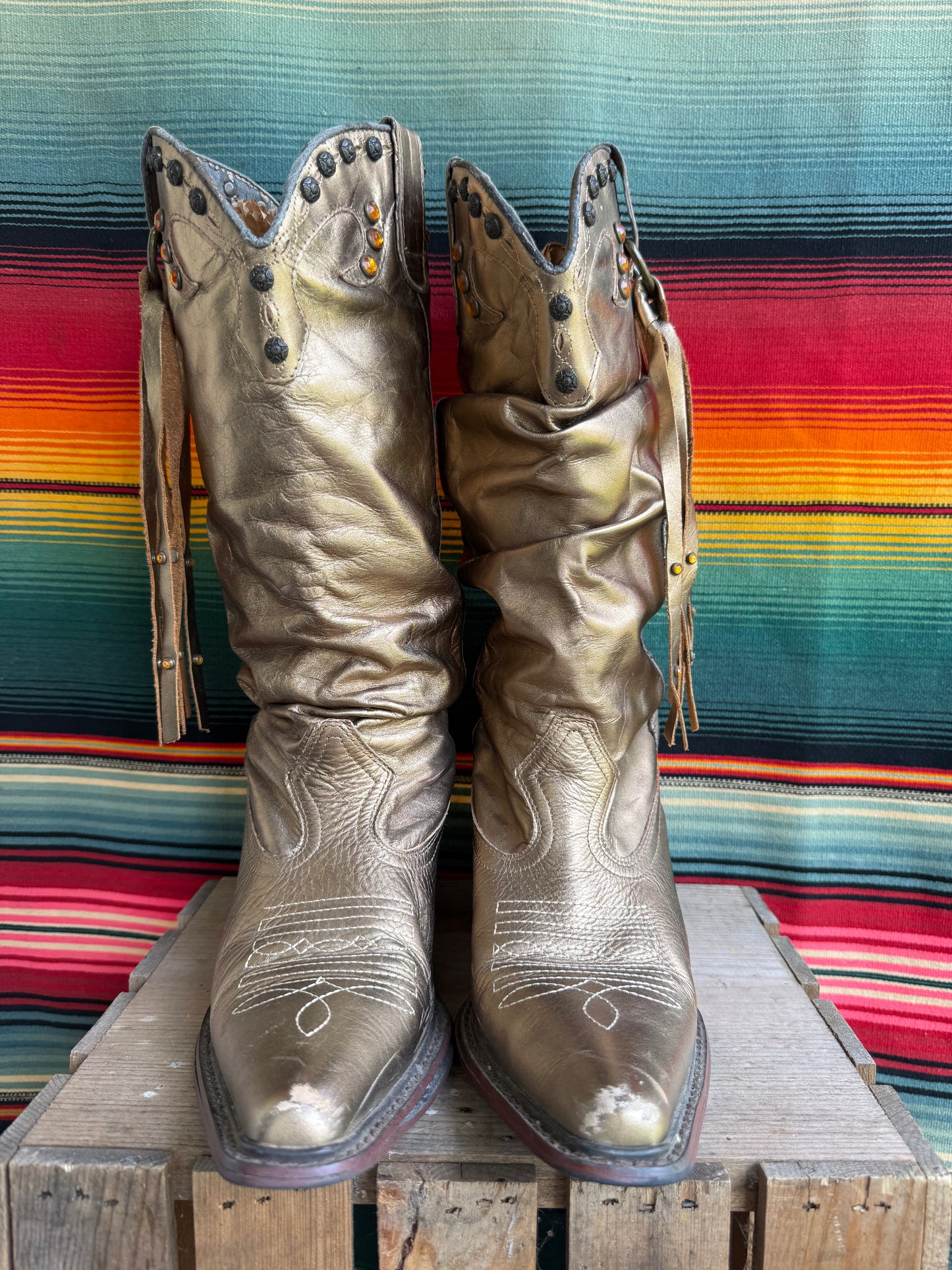 Vintage Y2K Steve Madden Gold Western Boots Size 9
