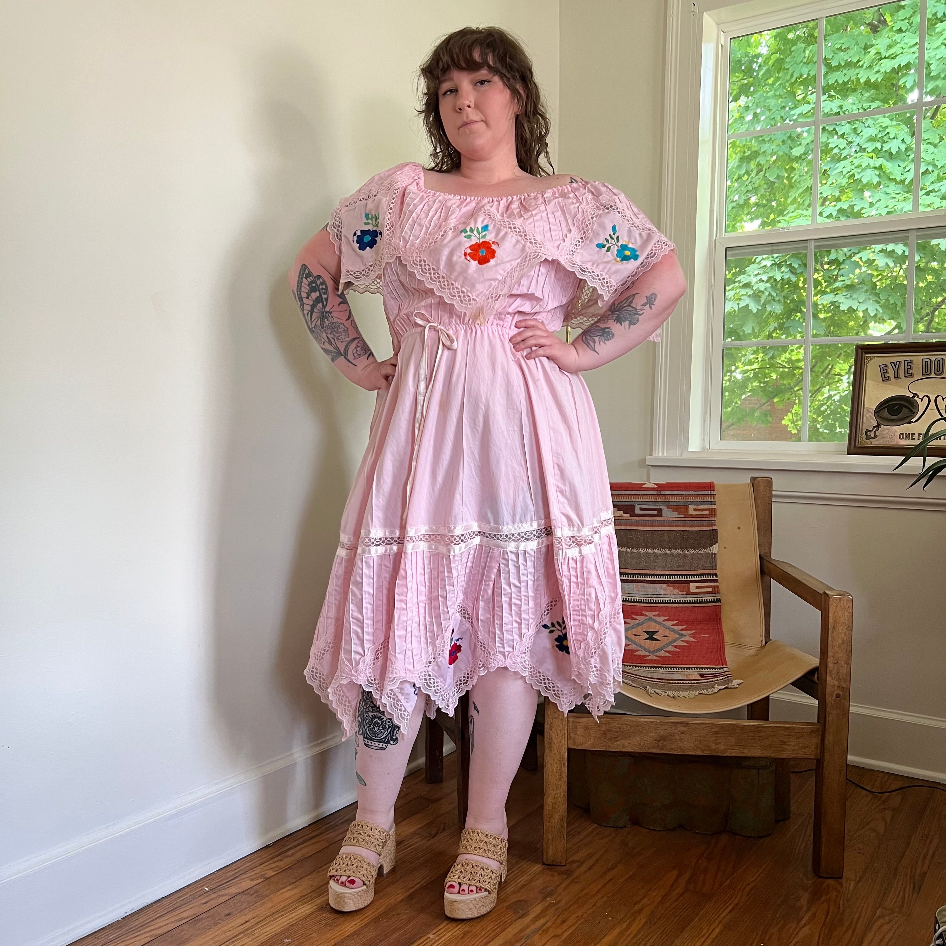 Dusty pink 2025 embroidered dress