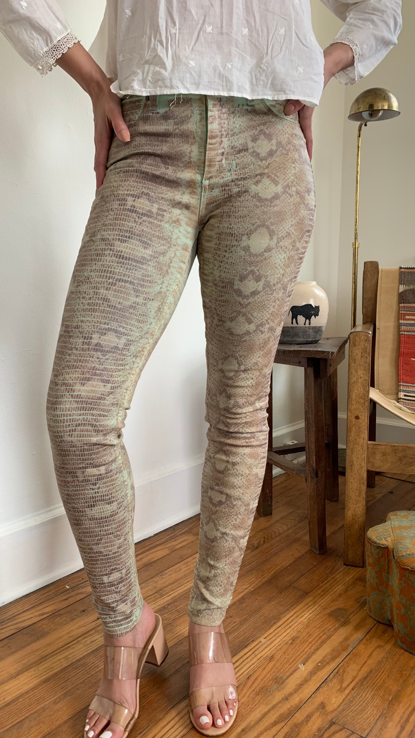 Vintage GUESS Snakeskin Jeans 25x30 (women's 0/2)