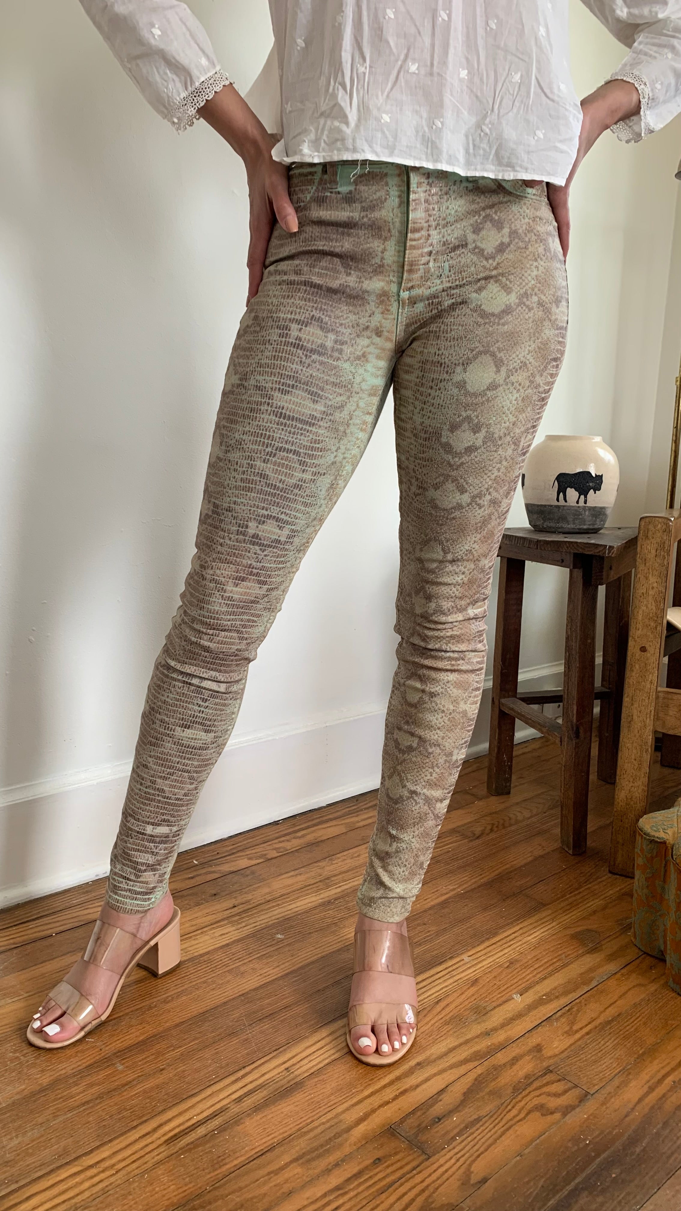 Vintage GUESS Snakeskin Jeans 25x30 (women's 0/2) – High Class