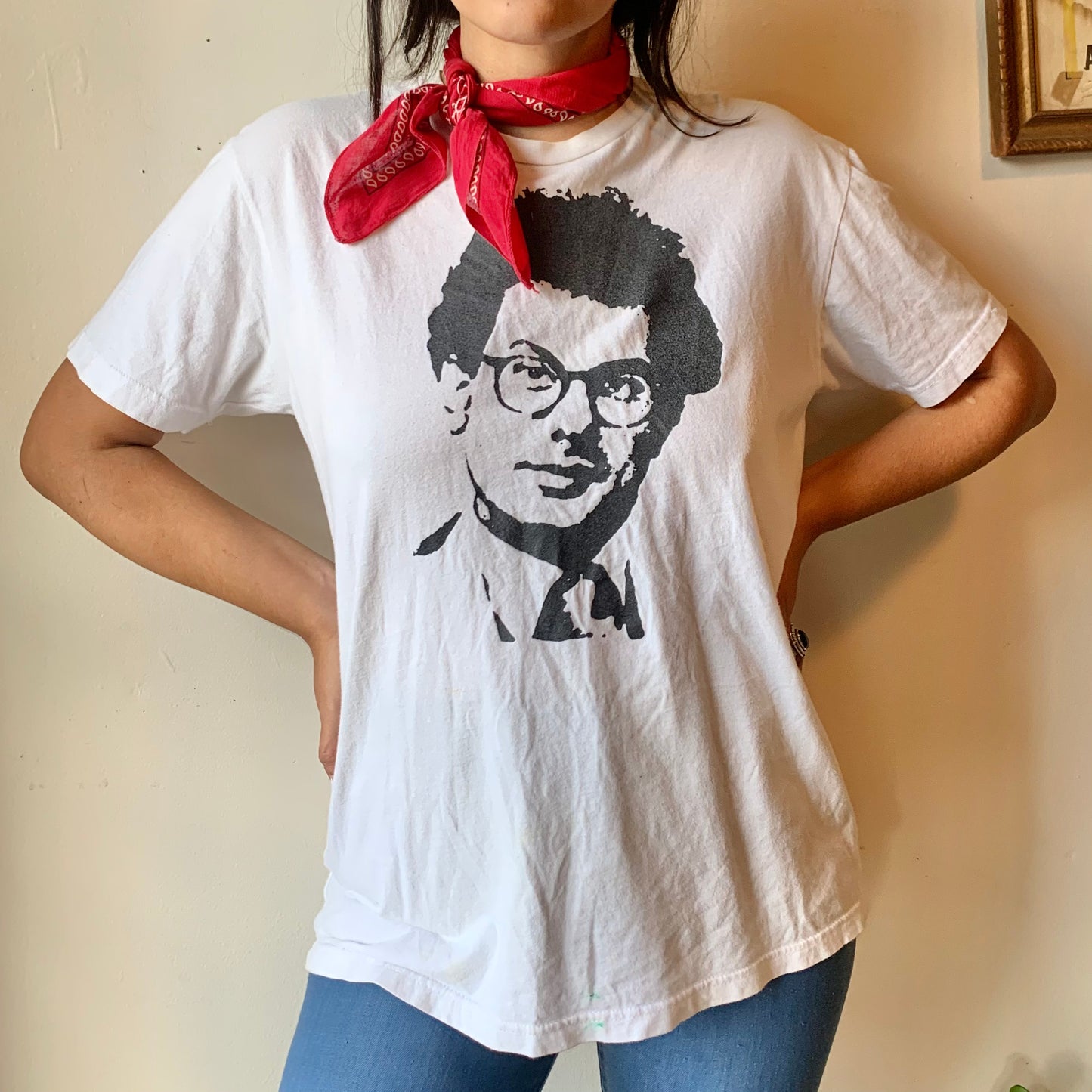 Vtg. Young Larry David White Tee (M/L)