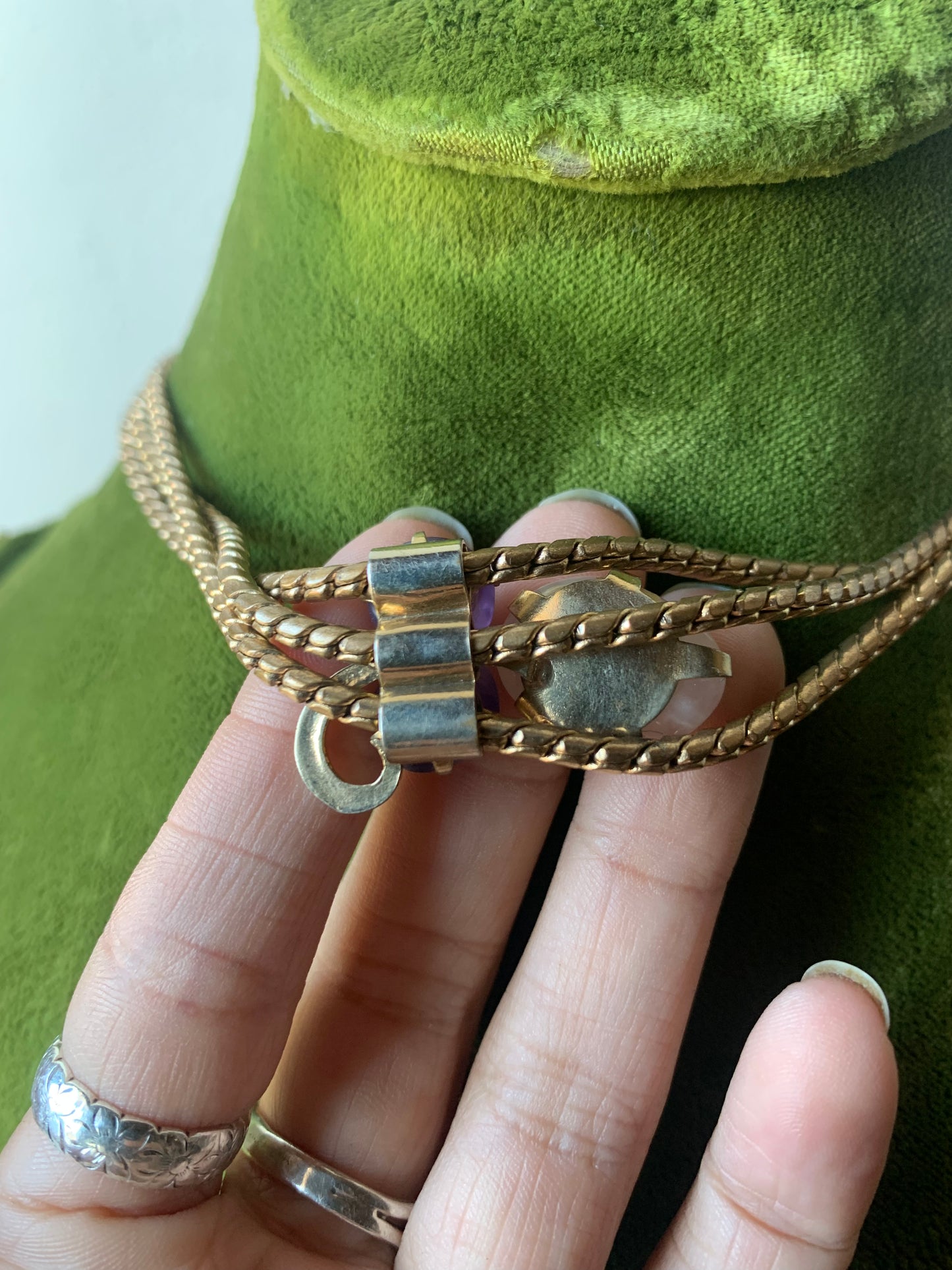 Goldtone Choker with Purple Stone Pendant