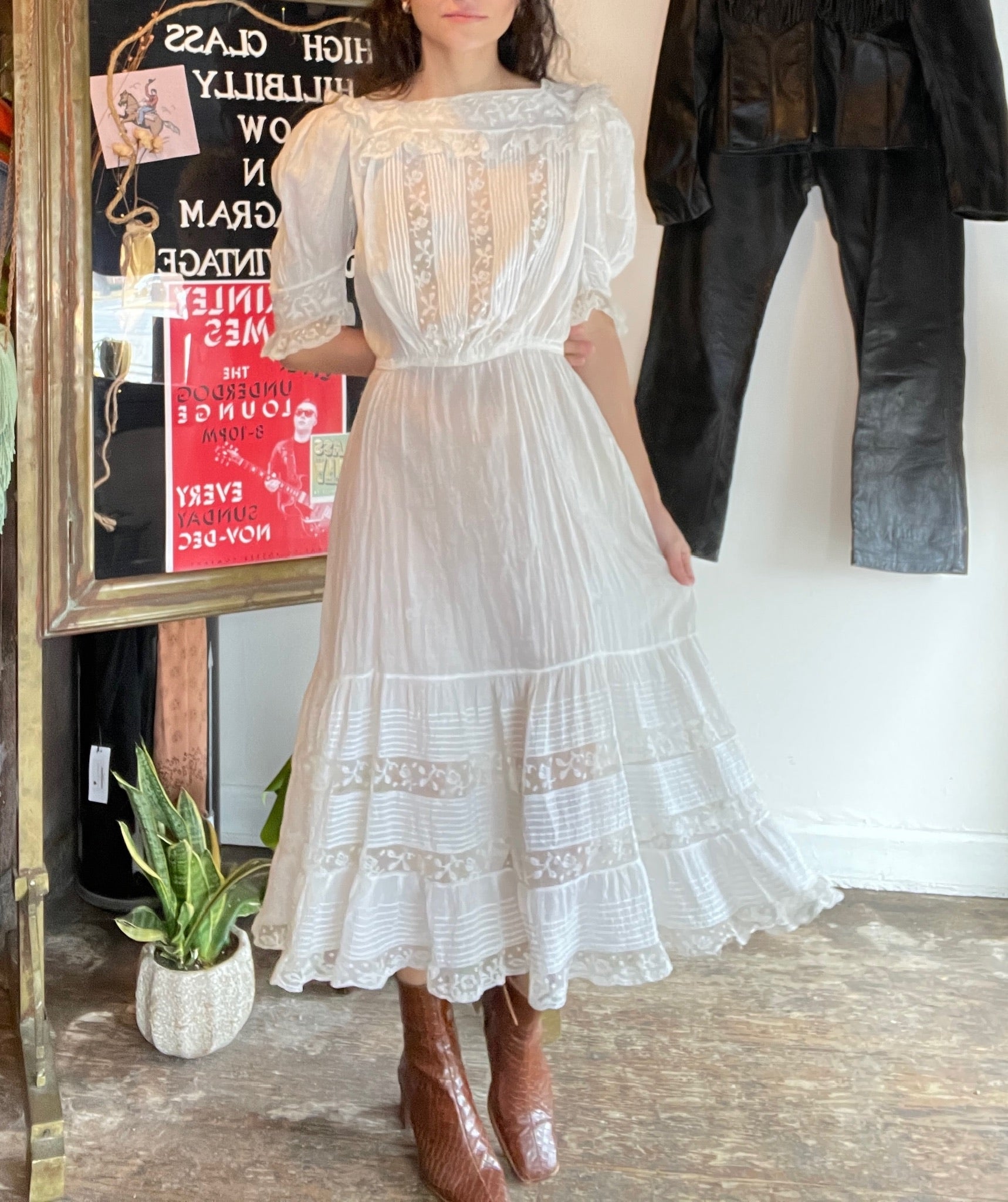White Lace Edwardian Lawn Dress (XS) White Lace Edwardian Lawn Dress (XS)