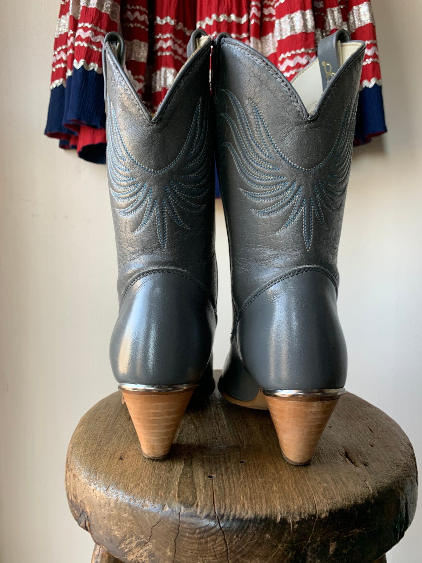 W6.5 Dingo Womens Western Boots Grey Leather