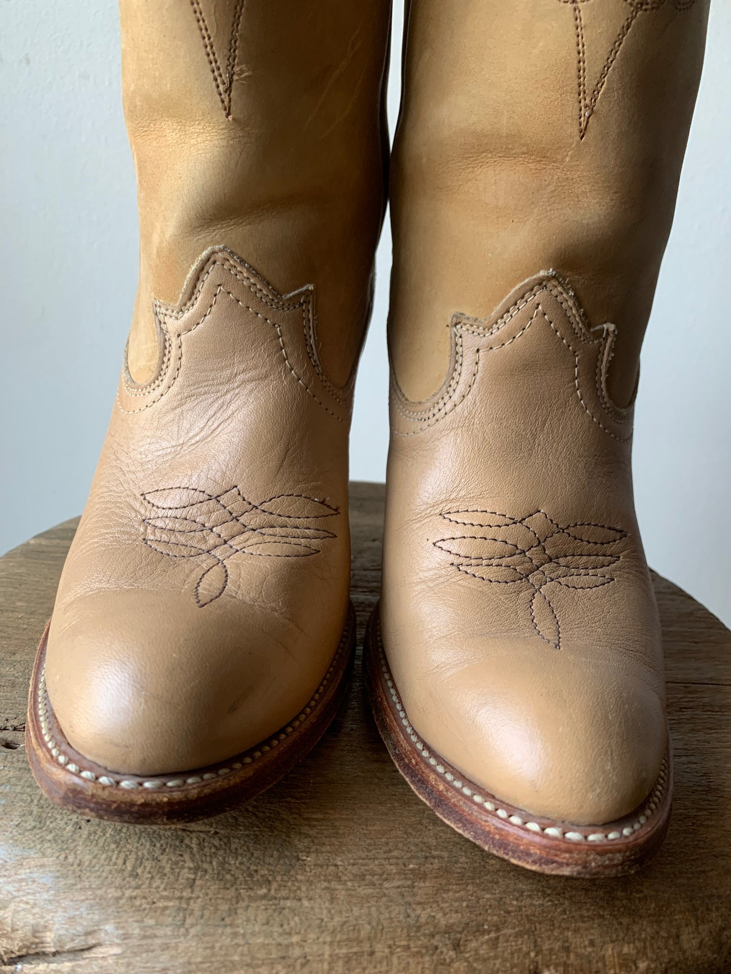 W7 Vintage Acme Tan Cowboy Boots