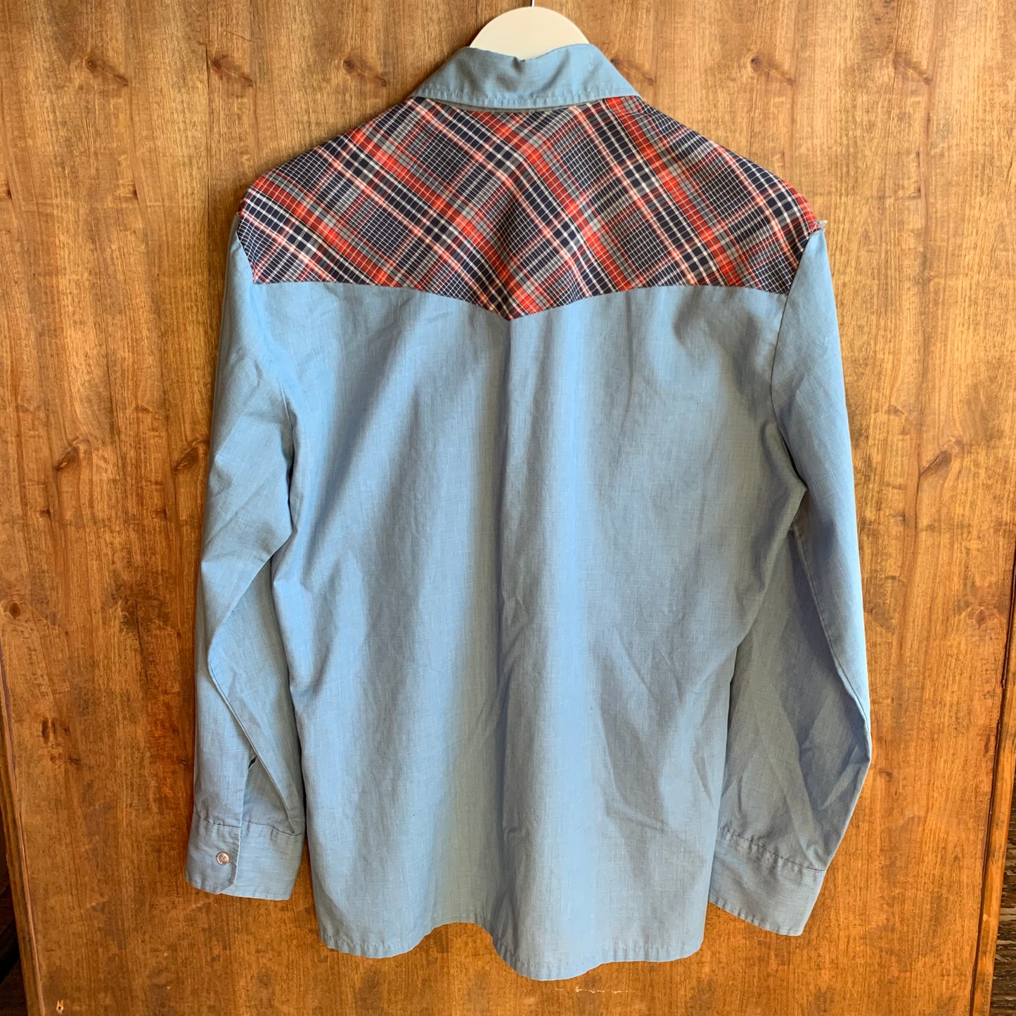 Light Blue Button Up Western Shirt w/ Plaid Yokes (M)